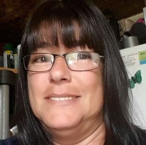 Meet your Posher, Vickie